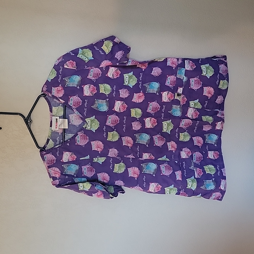 Scrub Top, Medium, Purple Green & Pink, Owls